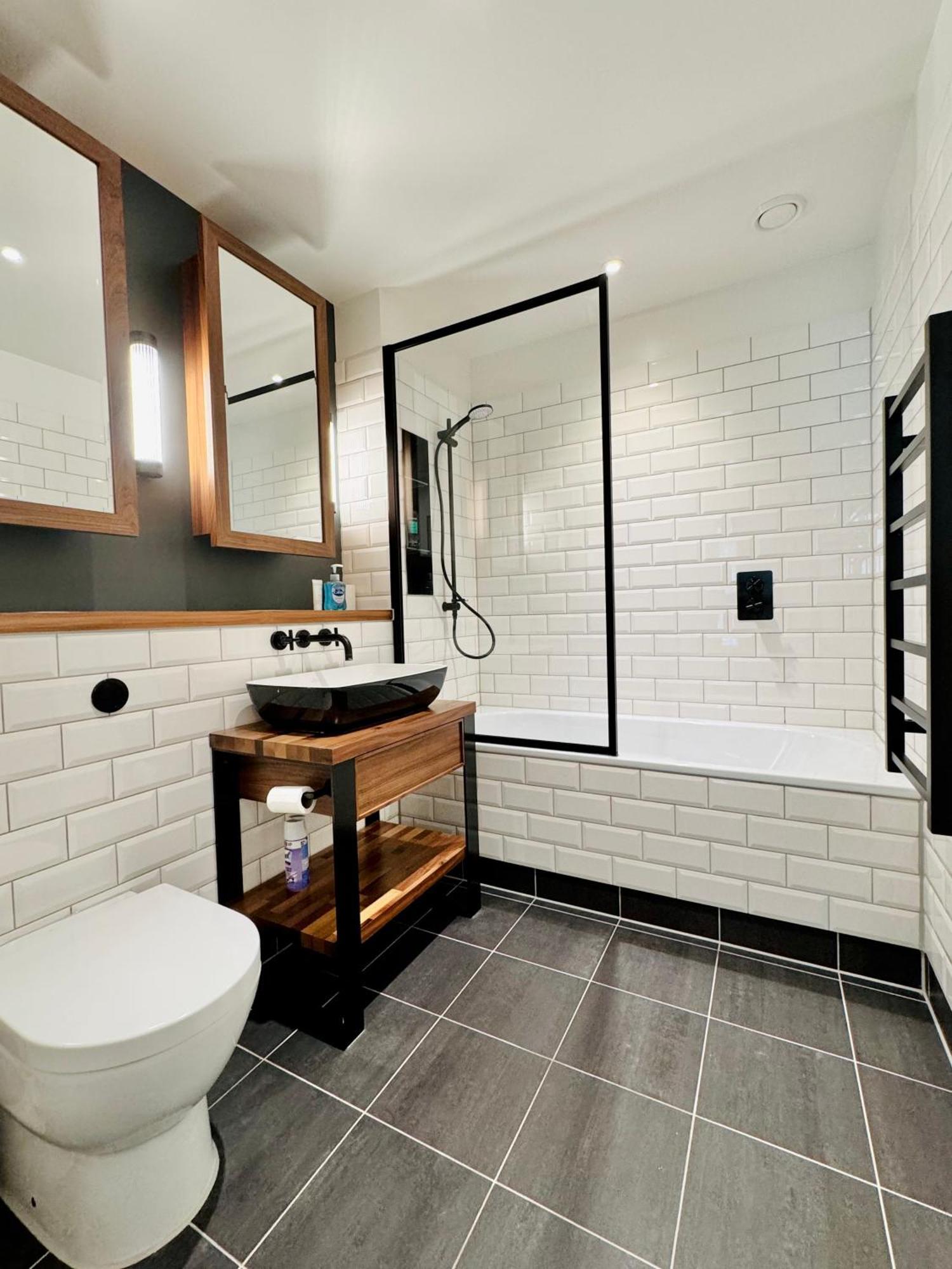 Amazing 2bedroom Close To Tower Bridge Appartamento Londra