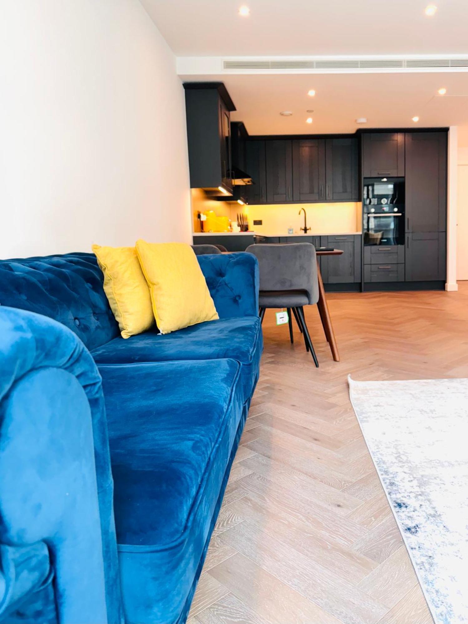 Amazing 2bedroom Close To Tower Bridge Apartment *